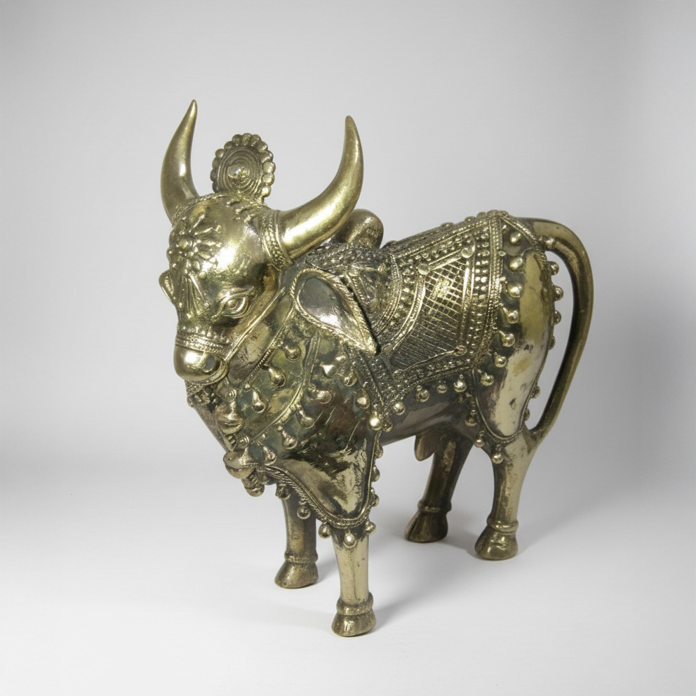 Majestic Brass Bull Figurine